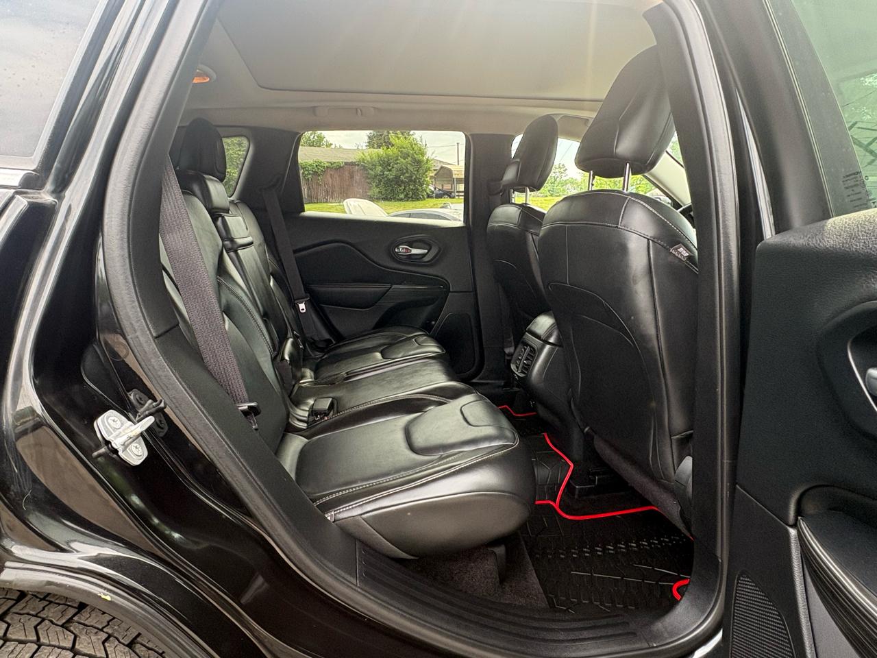 Jeep Cherokee Limited 4WD 2015