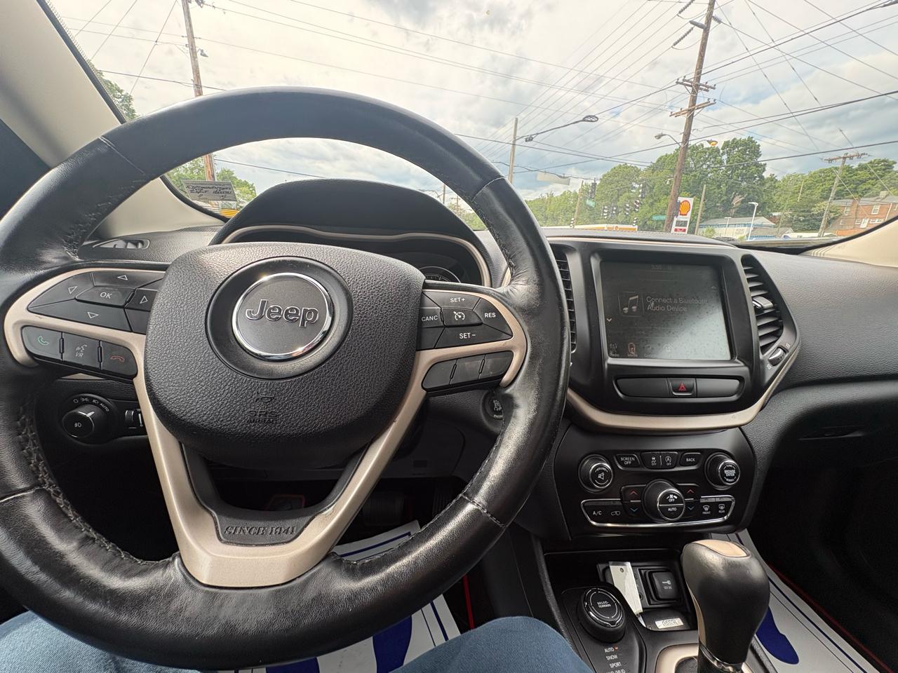 Jeep Cherokee Limited 4WD 2015