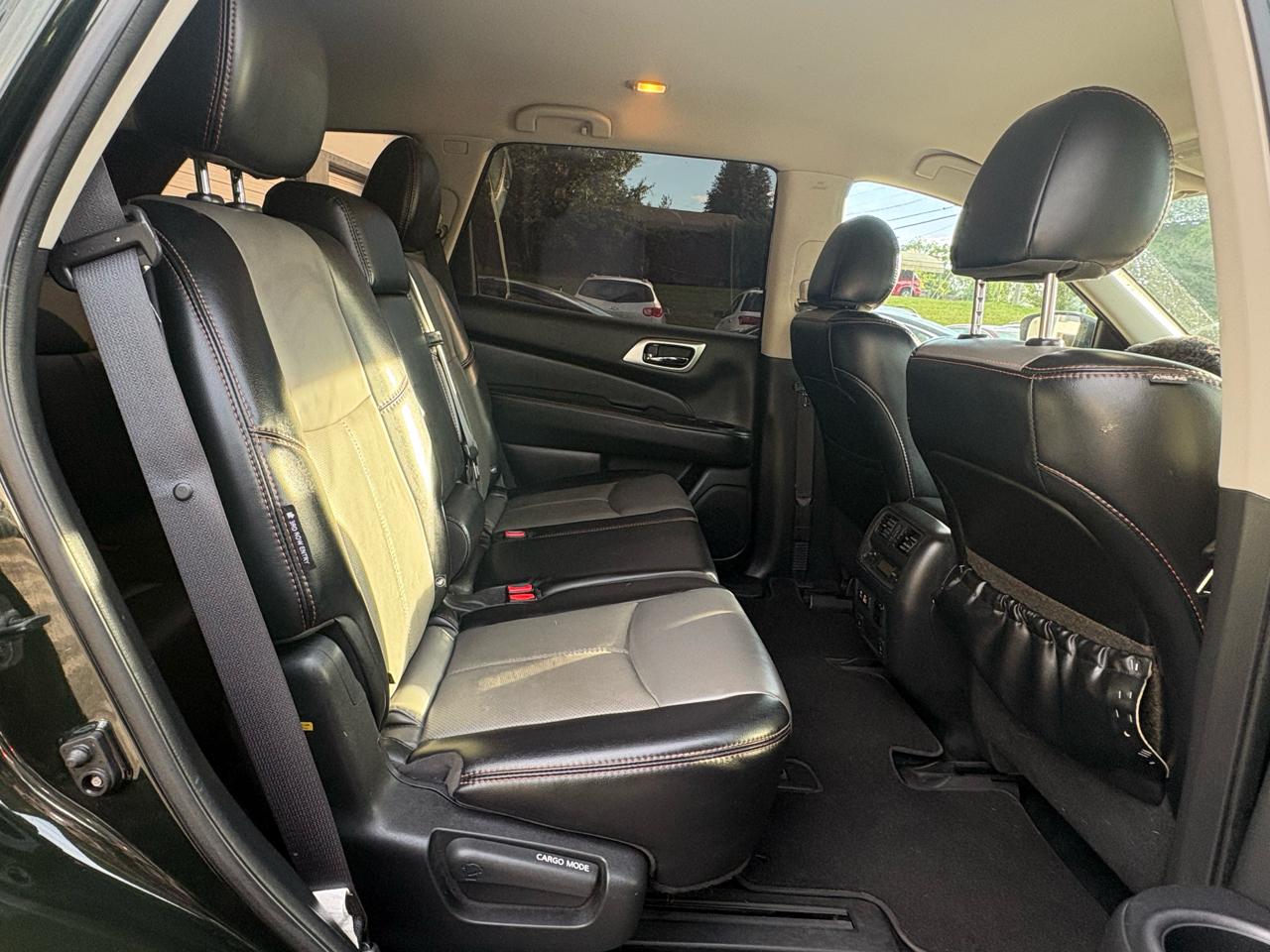 Nissan Pathfinder Platinum 4WD 2018