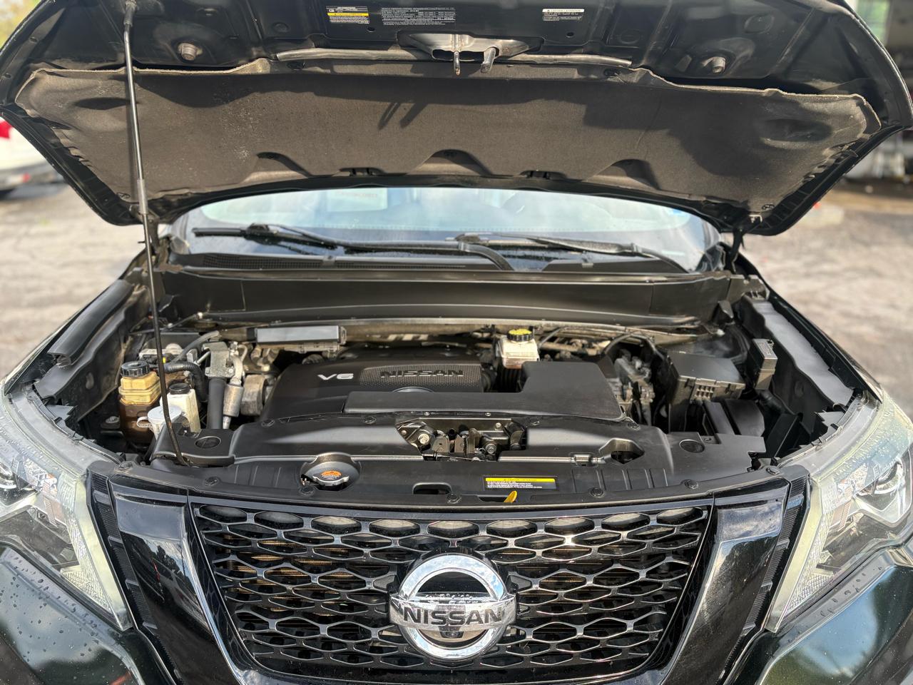 Nissan Pathfinder Platinum 4WD 2018