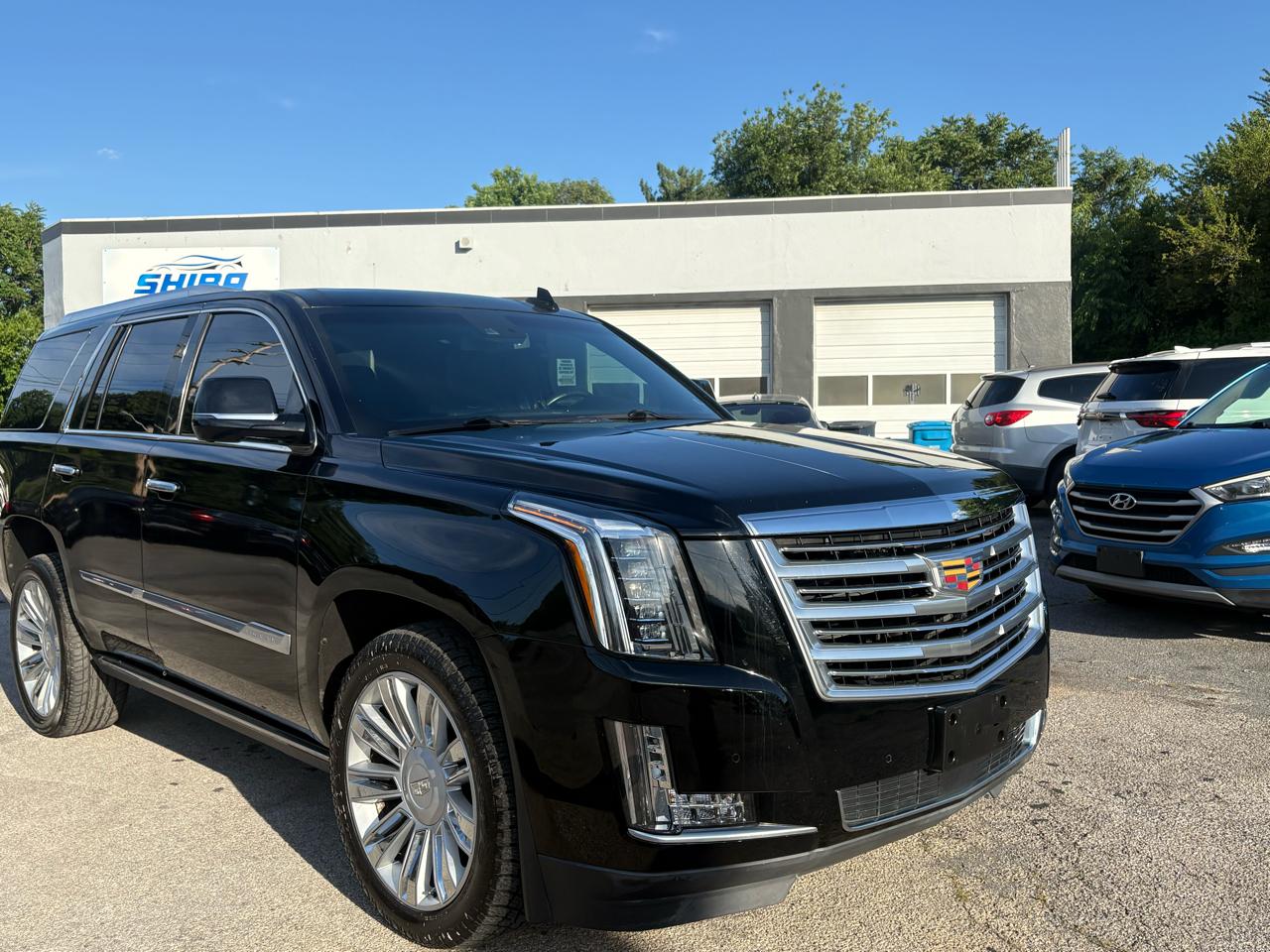 Cadillac Escalade Platinum 4WD 2016