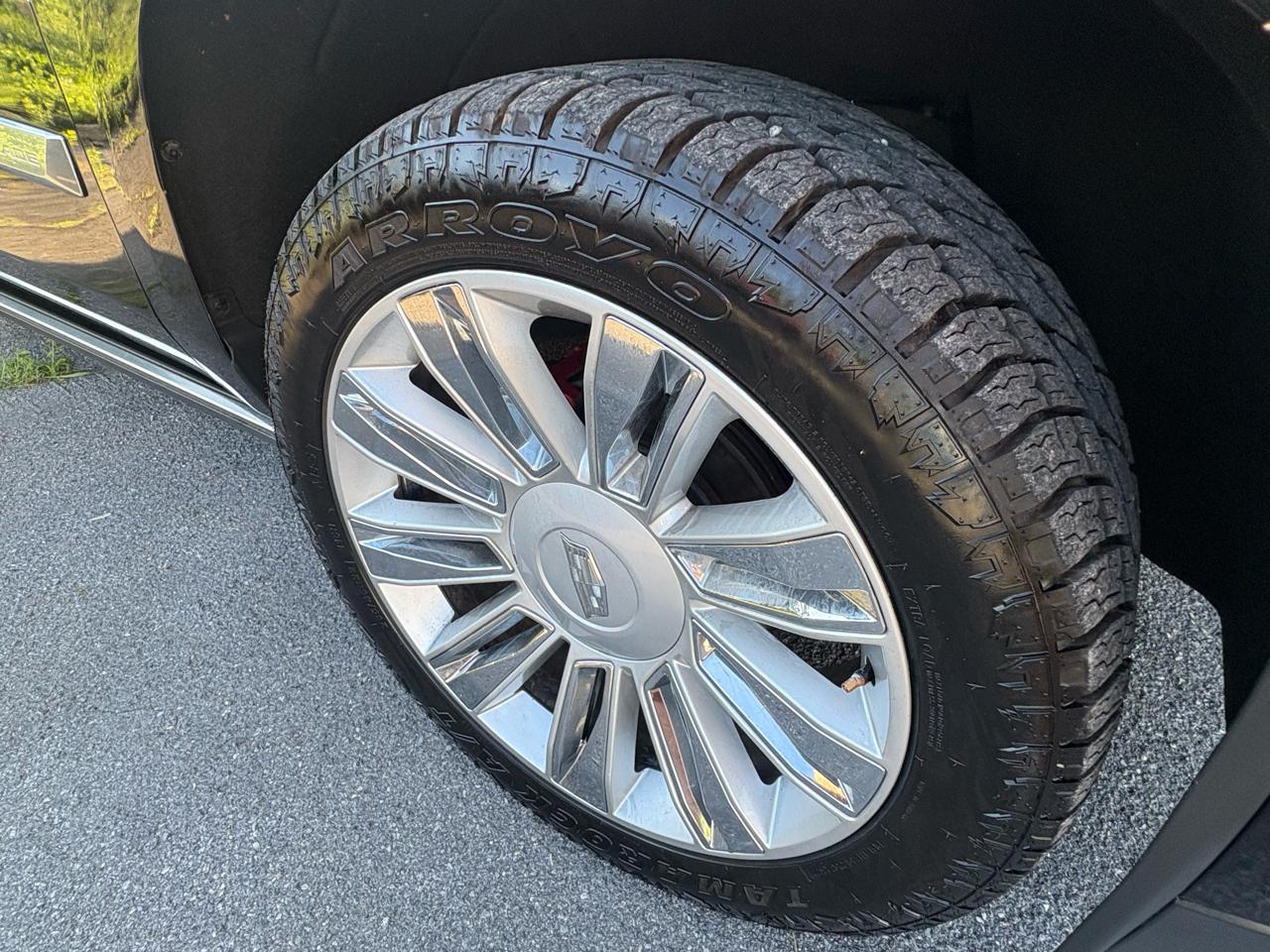 Cadillac Escalade Platinum 4WD 2016