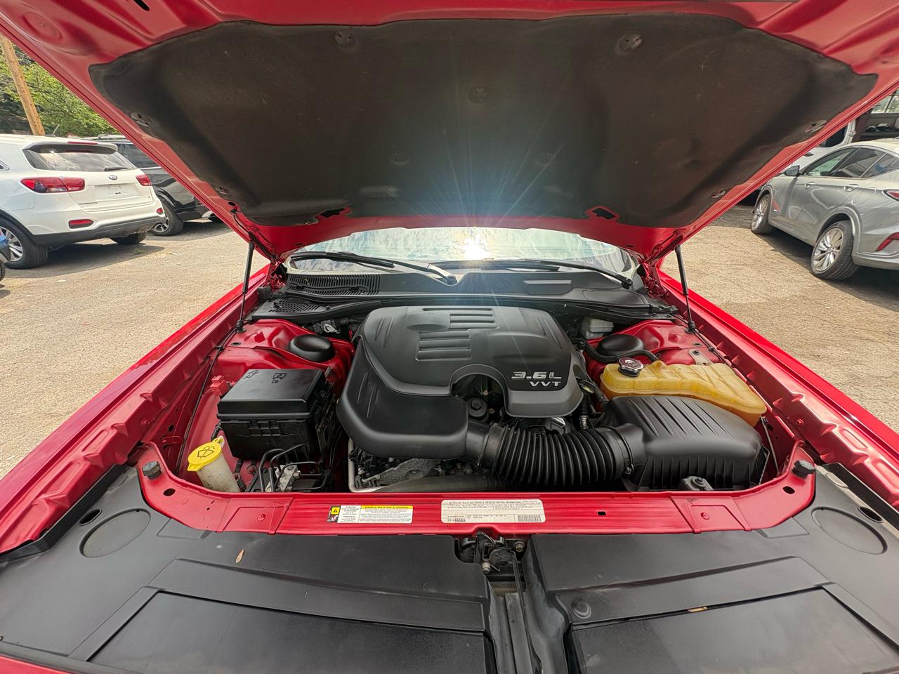 Dodge Challenger SXT 2012