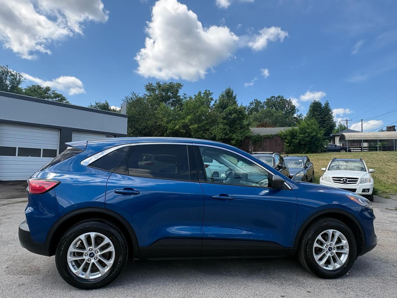 Ford Escape Hybrid SE AWD 2022