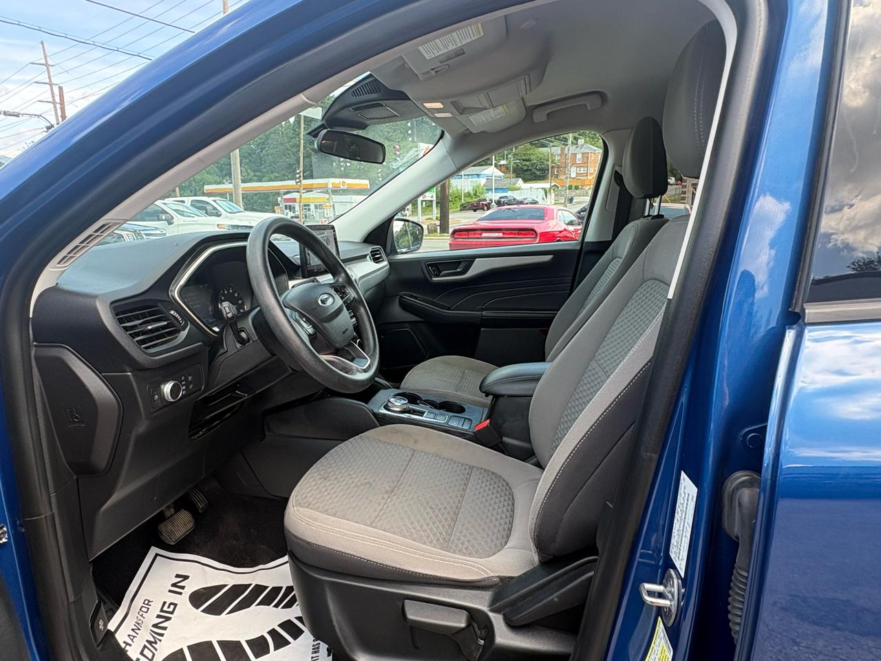 Ford Escape Hybrid SE AWD 2022