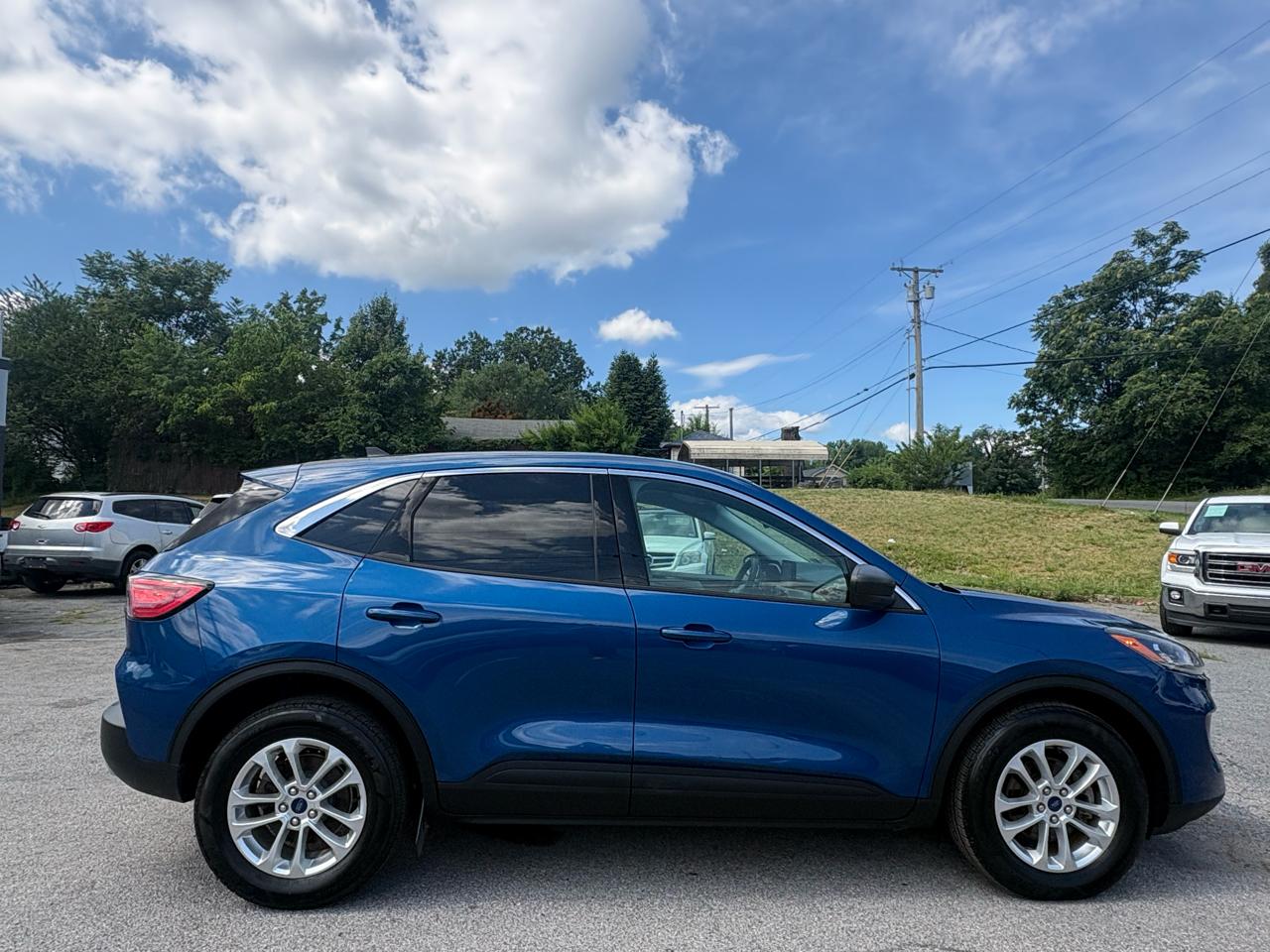 Ford Escape Hybrid SE AWD 2022