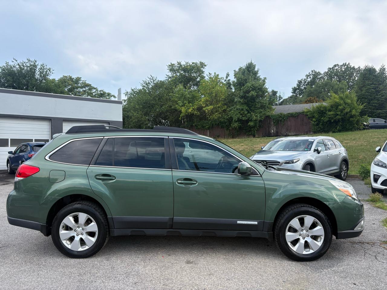 Subaru Outback 2.5i Premium 2012