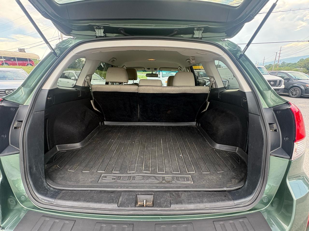 Subaru Outback 2.5i Premium 2012