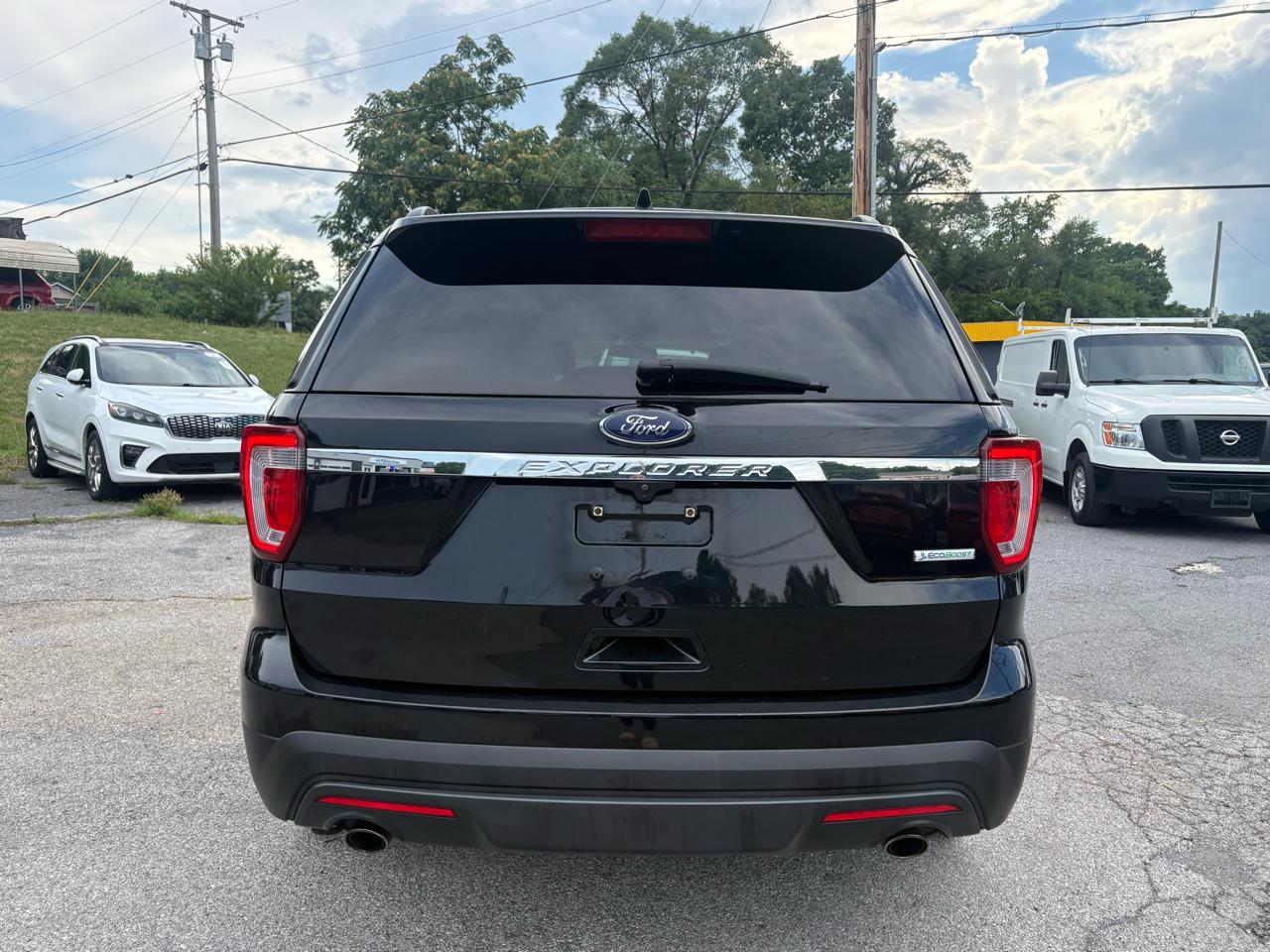Ford Explorer Base FWD 2017
