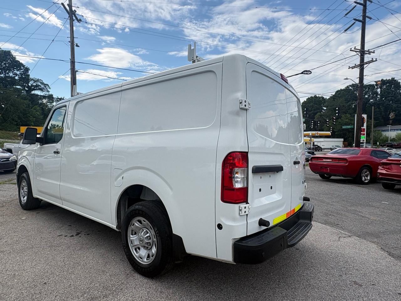 Nissan NV Cargo 2500 HD S V6 2019
