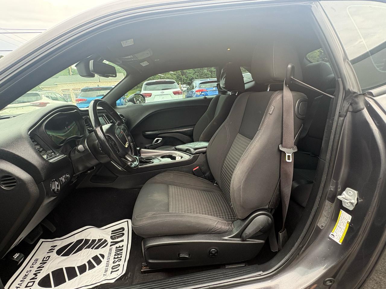 Dodge Challenger SXT 2019