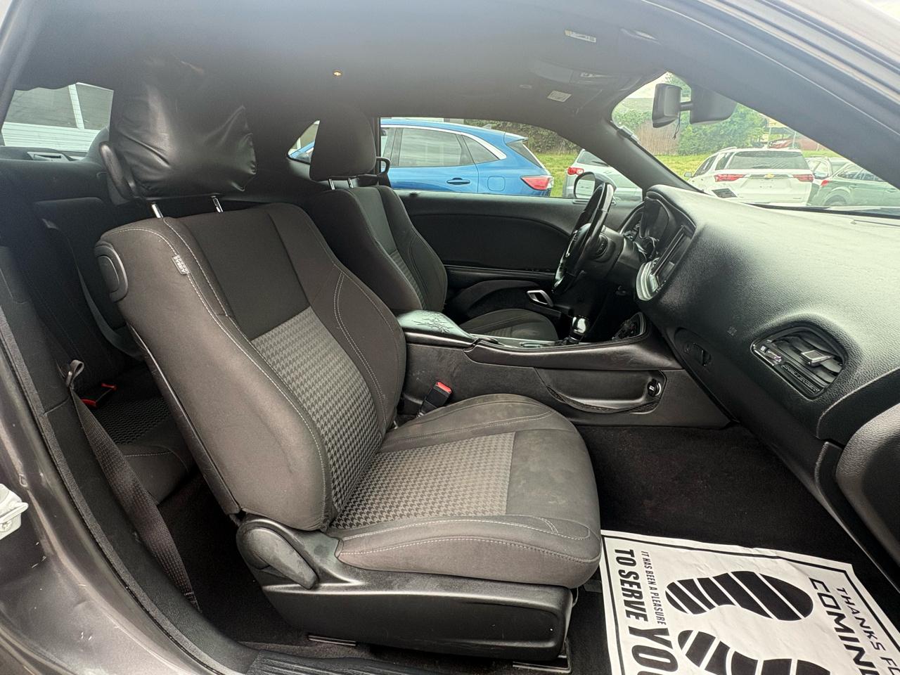 Dodge Challenger SXT 2019