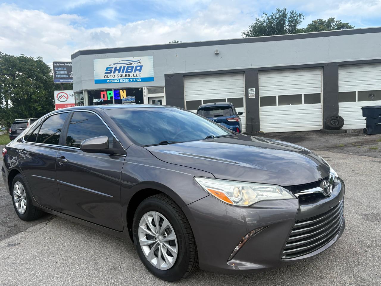 Toyota Camry XLE 2016