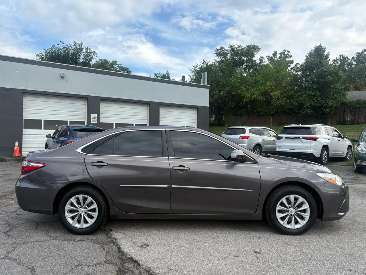 Toyota Camry XLE 2016