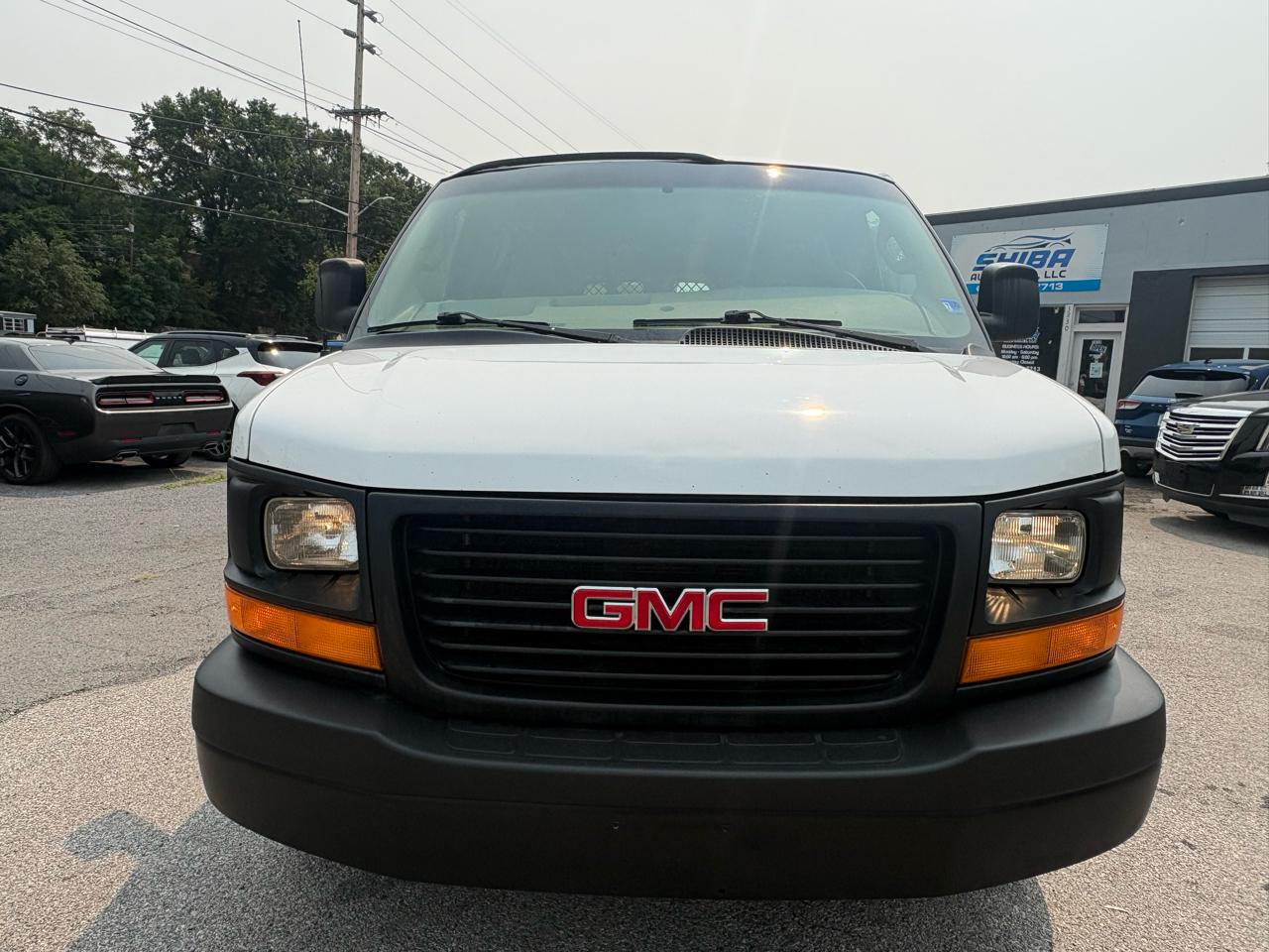 GMC Savana G2500 Cargo 2017