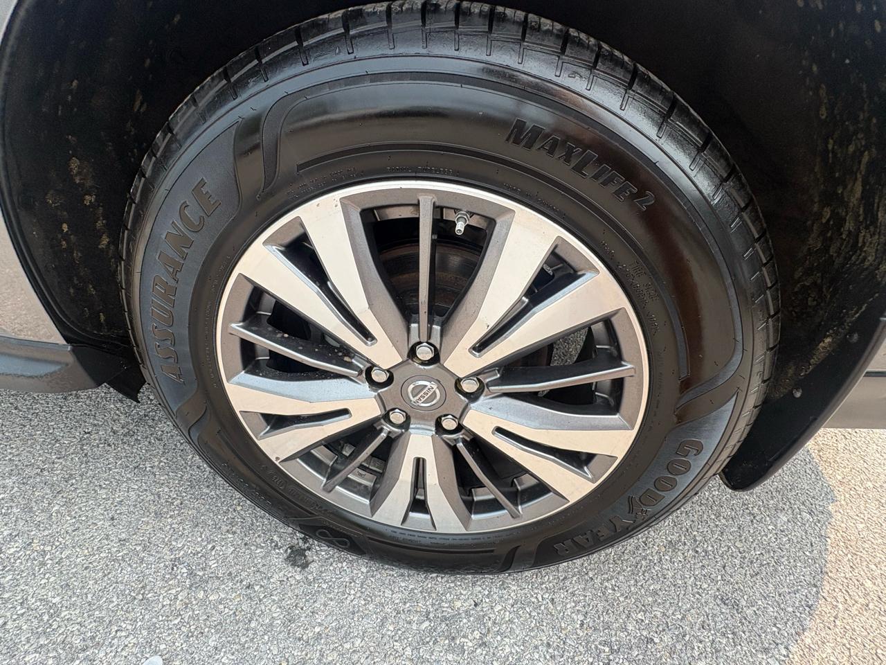 Nissan Pathfinder S 4WD 2019