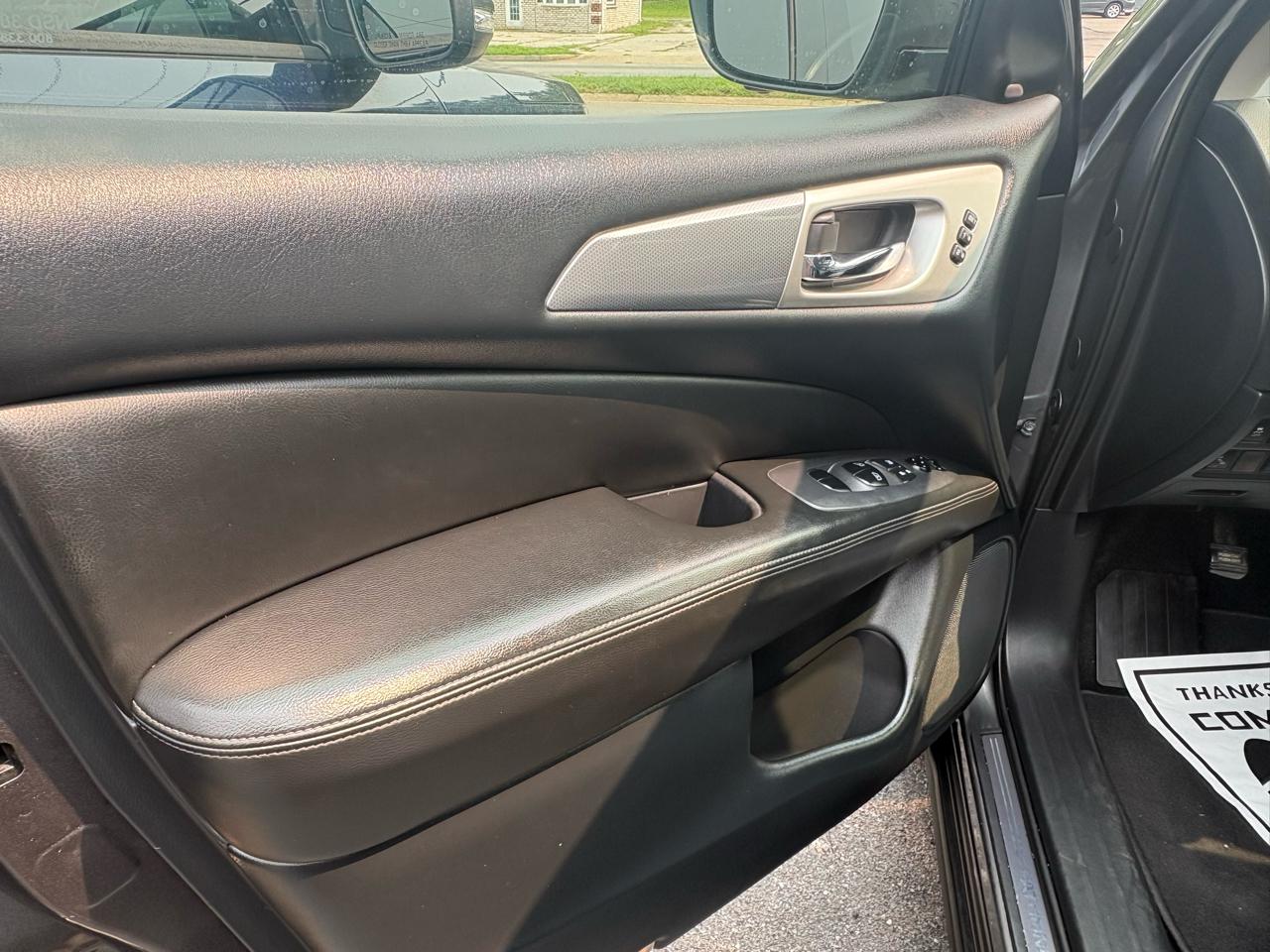 Nissan Pathfinder S 4WD 2019