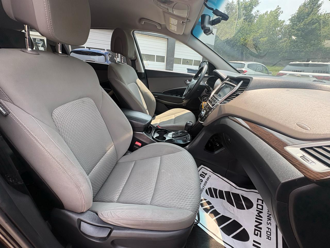 Hyundai Santa Fe SE AWD 2017