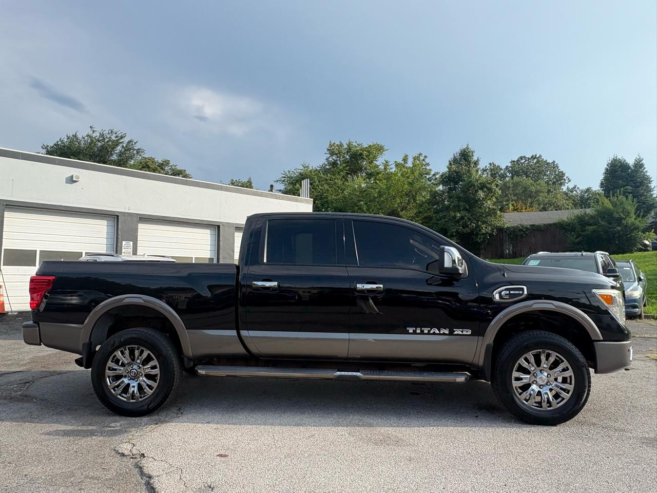 Nissan Titan XD S 4WD Diesel 2016