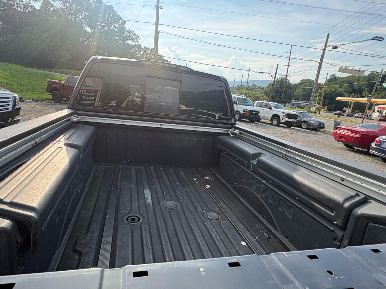 Nissan Titan XD S 4WD Diesel 2016