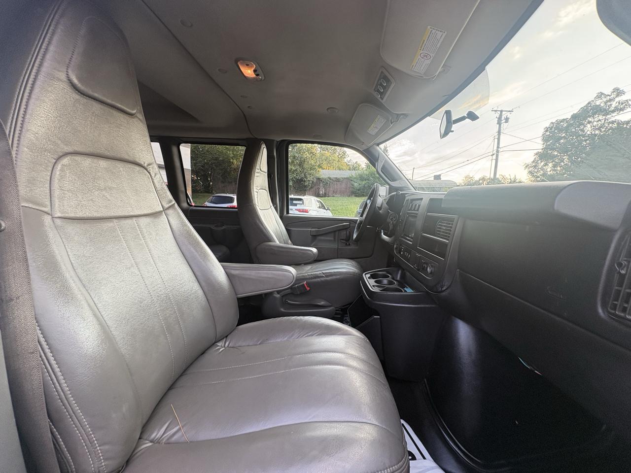 Chevrolet Express LS 3500 Extended 2016