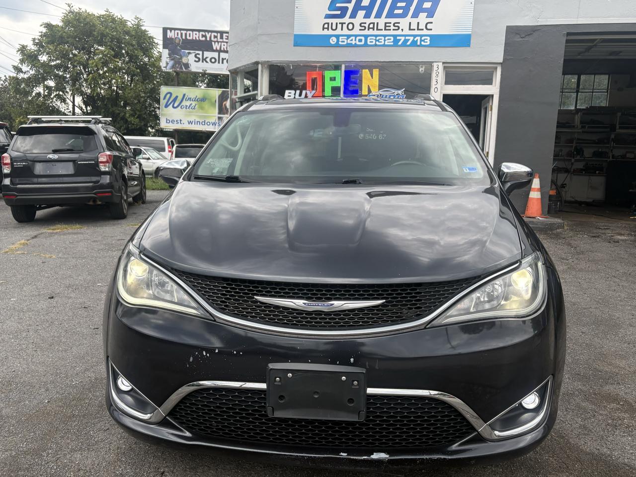 Chrysler Pacifica Limited 2020