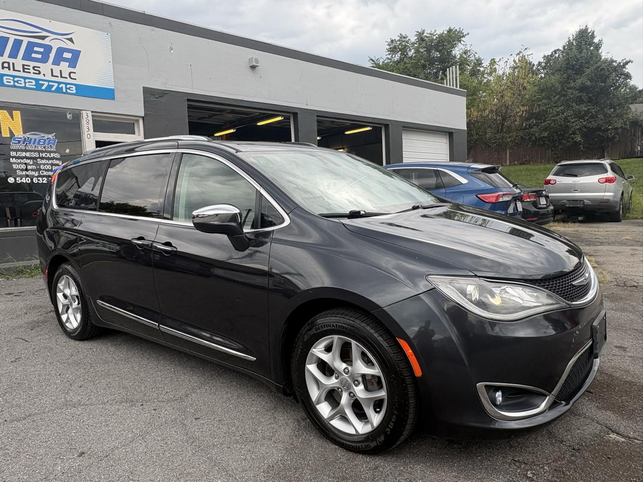 Chrysler Pacifica Limited 2020