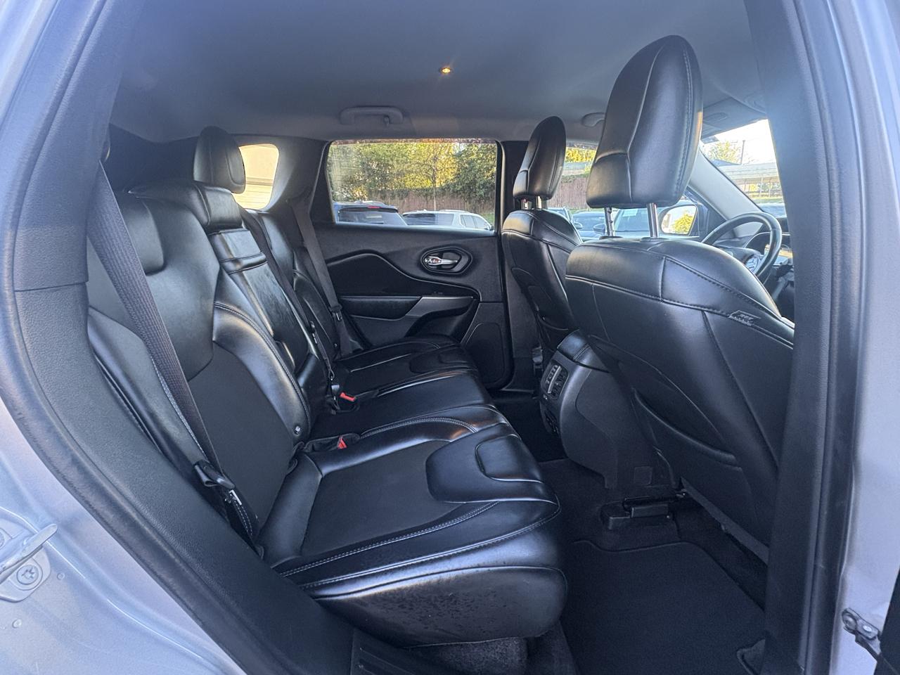 Jeep Cherokee Latitude Plus 4WD 2019