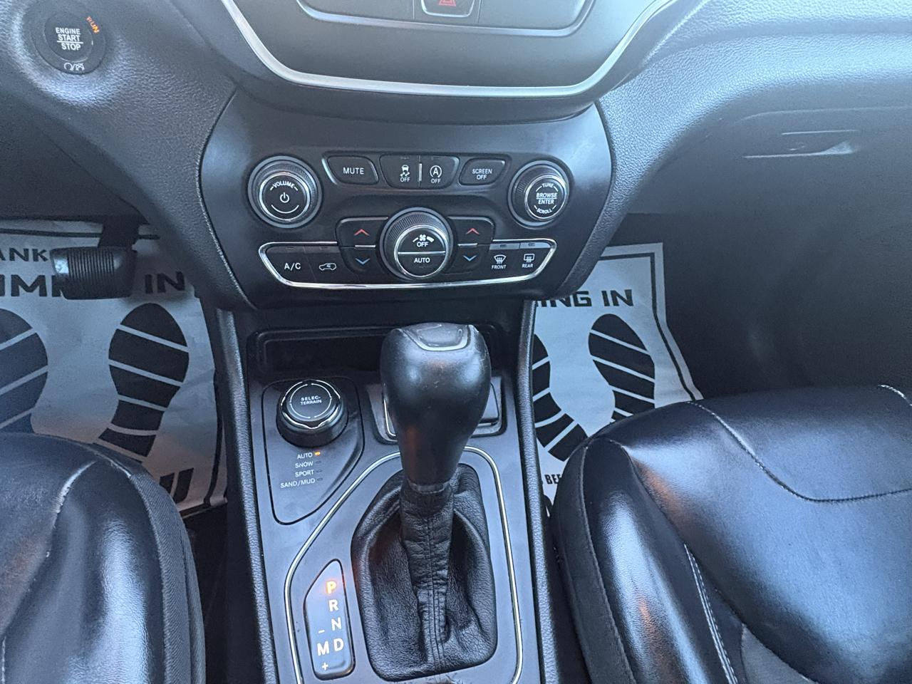 Jeep Cherokee Latitude Plus 4WD 2019