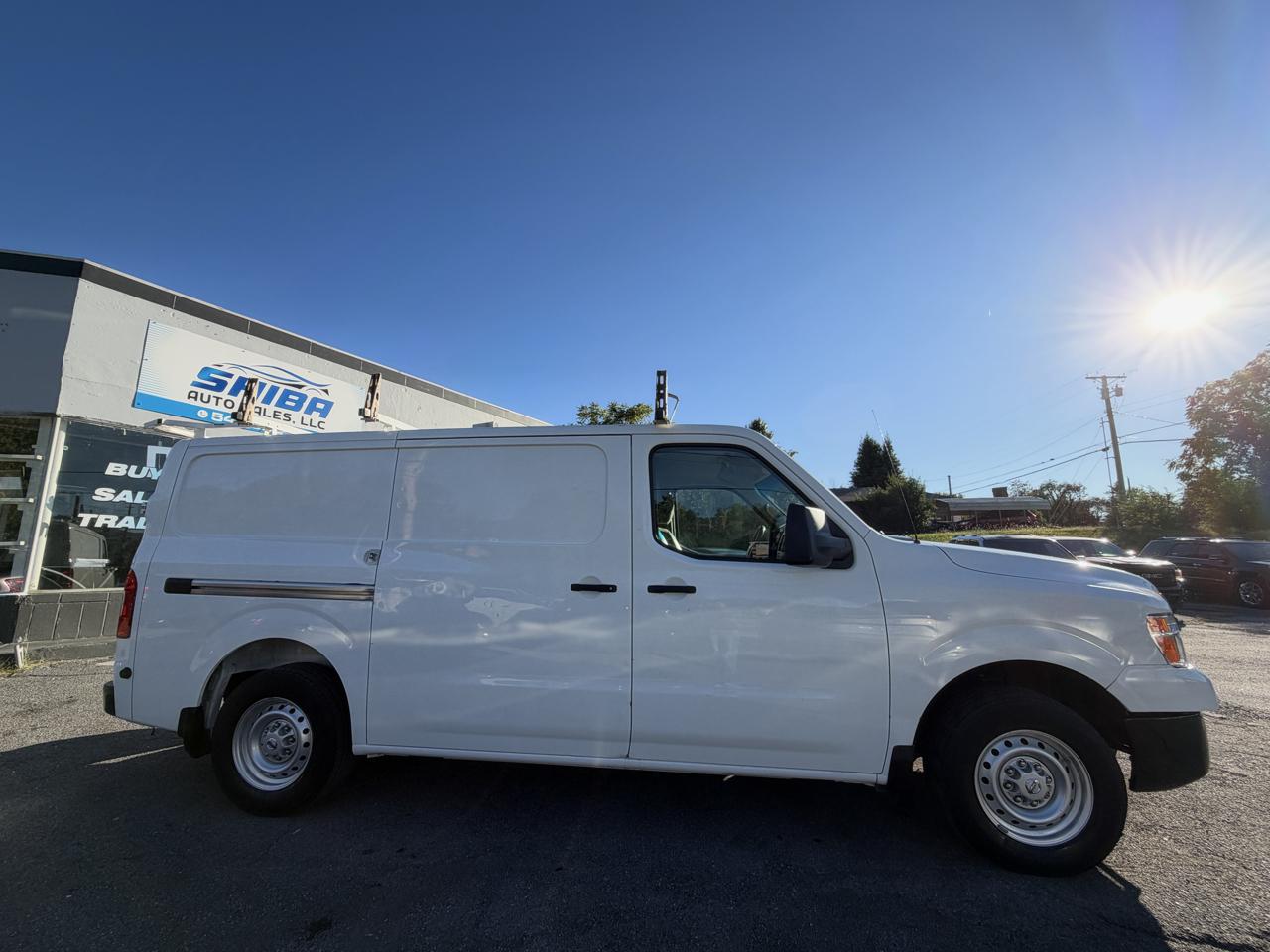 Nissan NV Cargo 1500 SV 2018