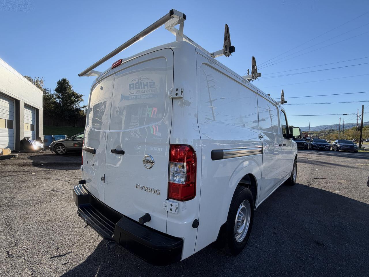 Nissan NV Cargo 1500 SV 2018