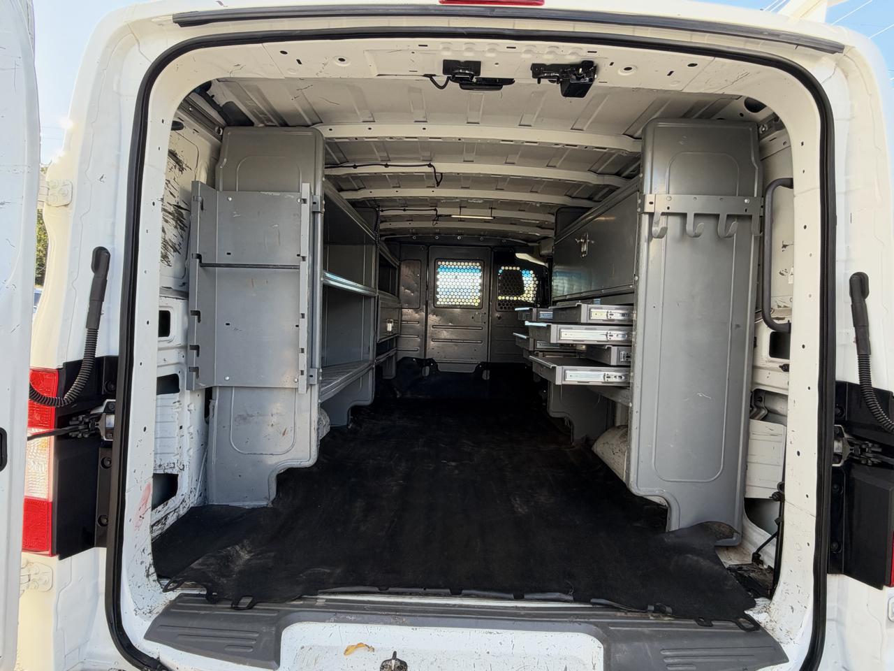 Nissan NV Cargo 1500 SV 2018