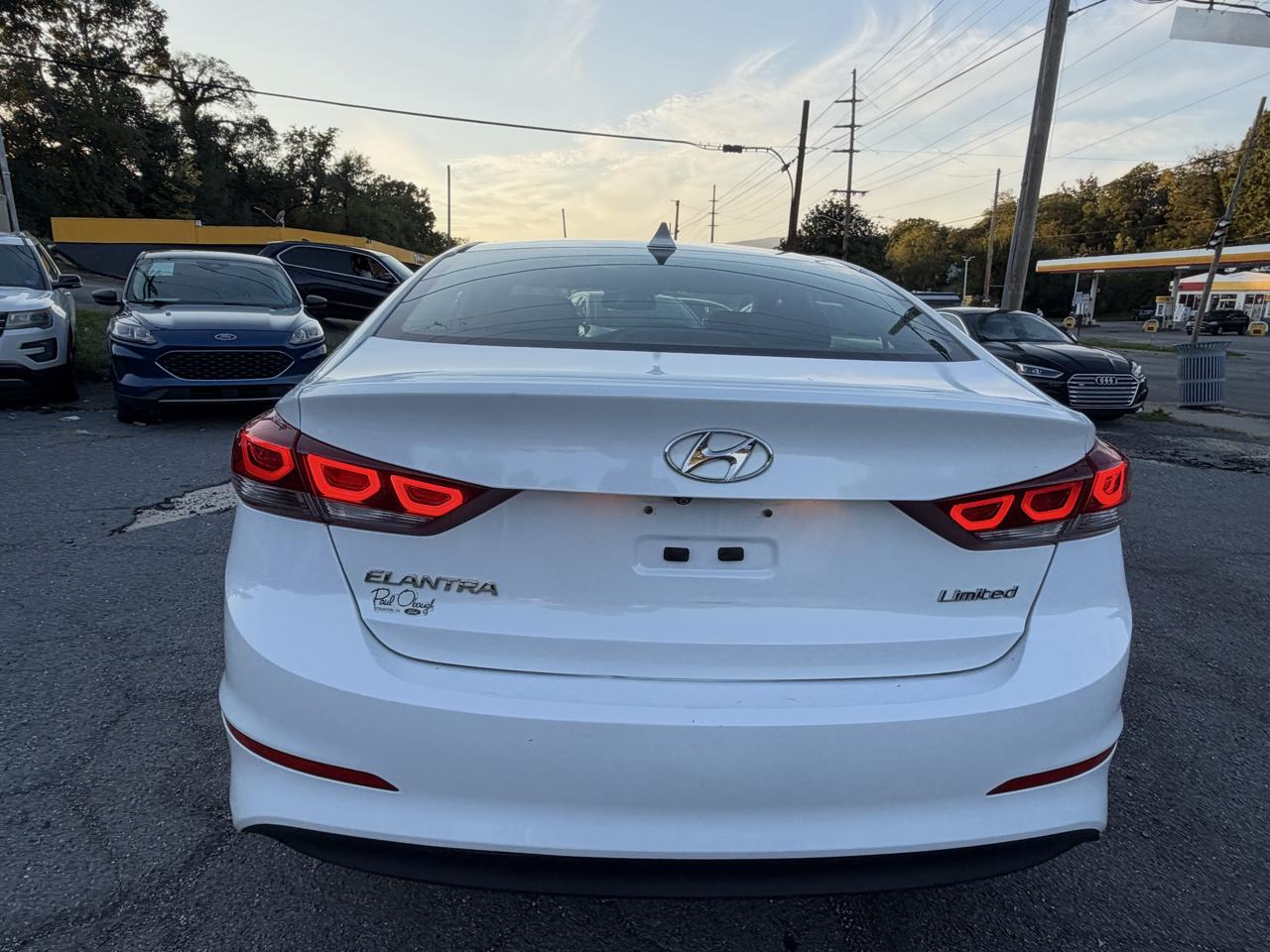 Hyundai Elantra Limited 2017