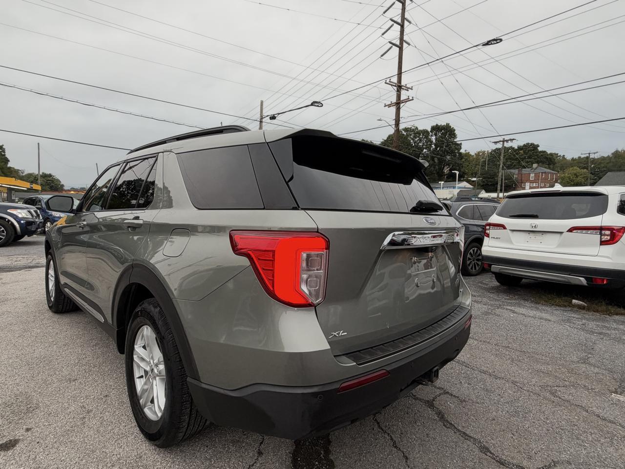 Ford Explorer XLT AWD 2020