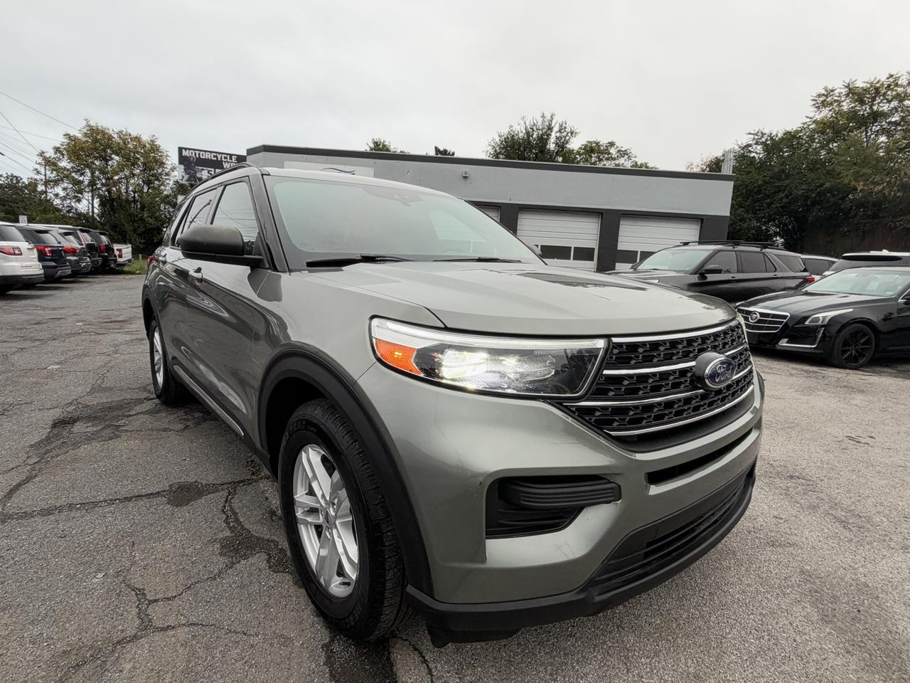 Ford Explorer XLT AWD 2020