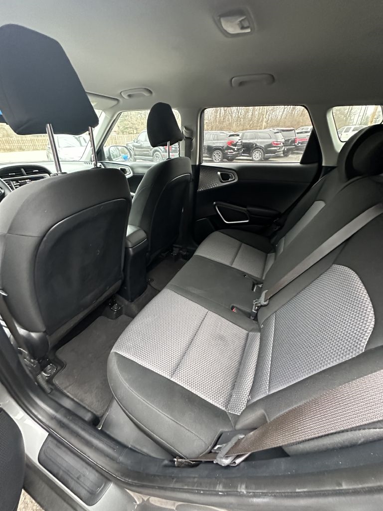 Kia Soul LX CVT 2024