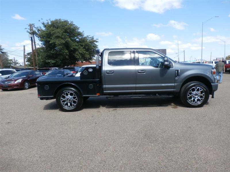2022 Ford F-250 SD Platinum Crew Cab 4WD