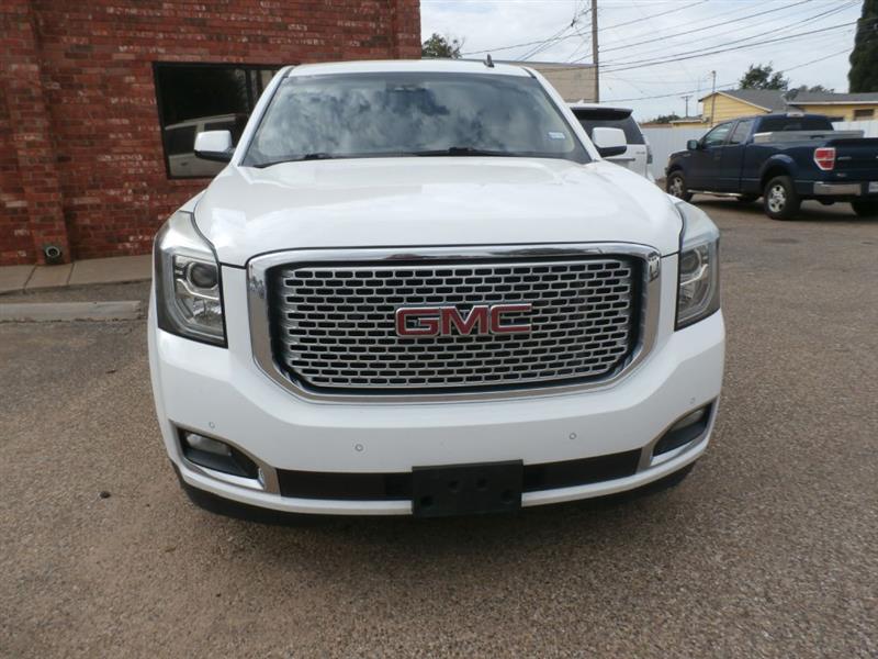 GMC Yukon Denali XL 4WD 2015 GMC Yukon Denali XL 4WD 2015