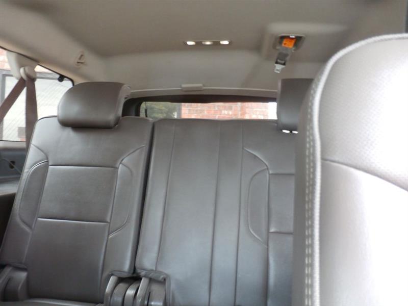 GMC Yukon Denali XL 4WD 2015 GMC Yukon Denali XL 4WD 2015