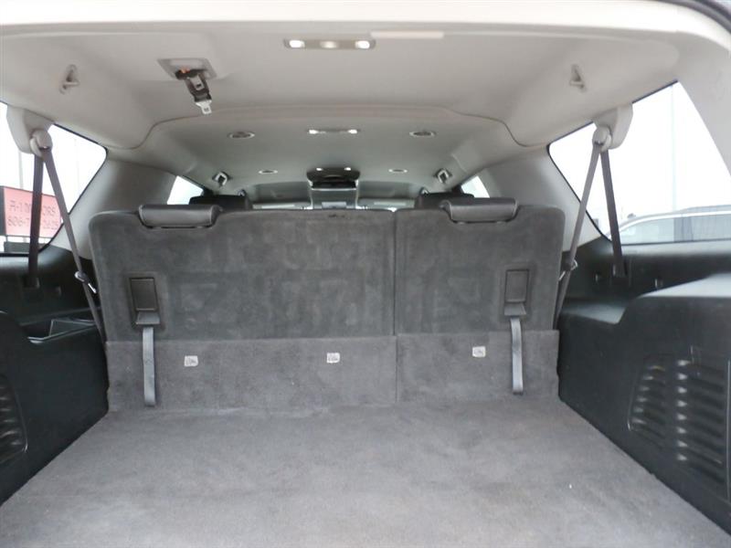 Chevrolet Suburban LT 2WD 2017 Chevrolet Suburban LT 2WD 2017