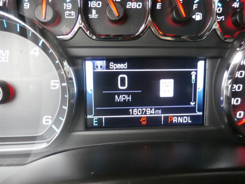 Chevrolet Suburban LT 2WD 2017 Chevrolet Suburban LT 2WD 2017