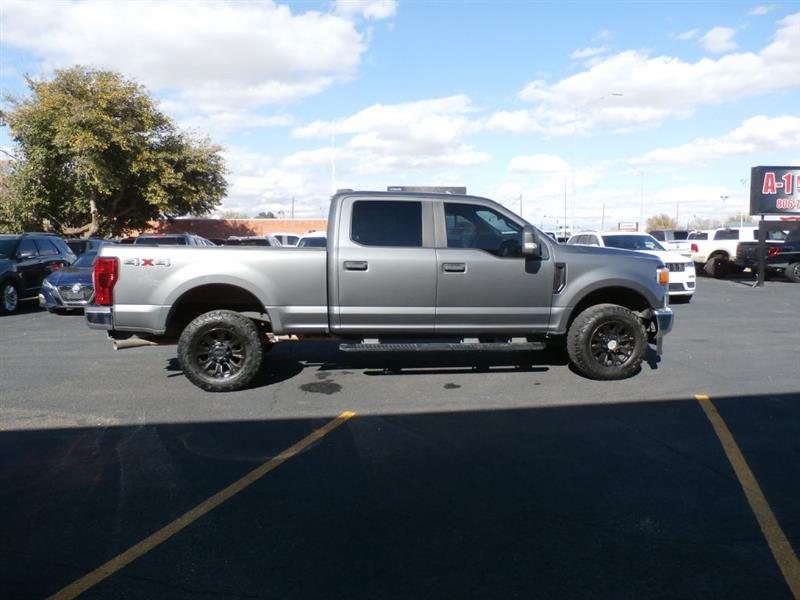 2022 Ford F-250 SD Platinum Crew Cab 4WD