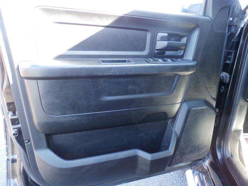 RAM 1500 Tradesman Quad Cab 2WD 2013