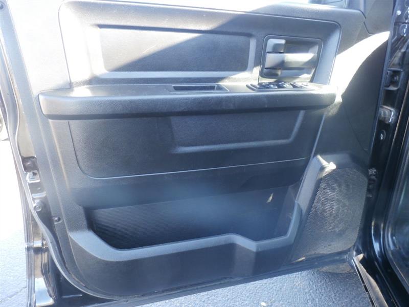 RAM 1500 Classic Tradesman Quad Cab 2WD 2019