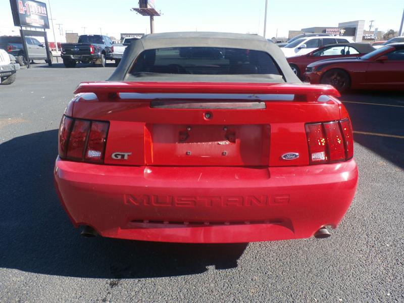 Ford Mustang GT Deluxe Convertible 2002