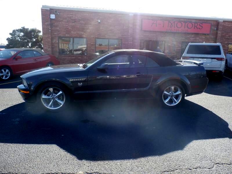 Ford Mustang GT convertible 2009