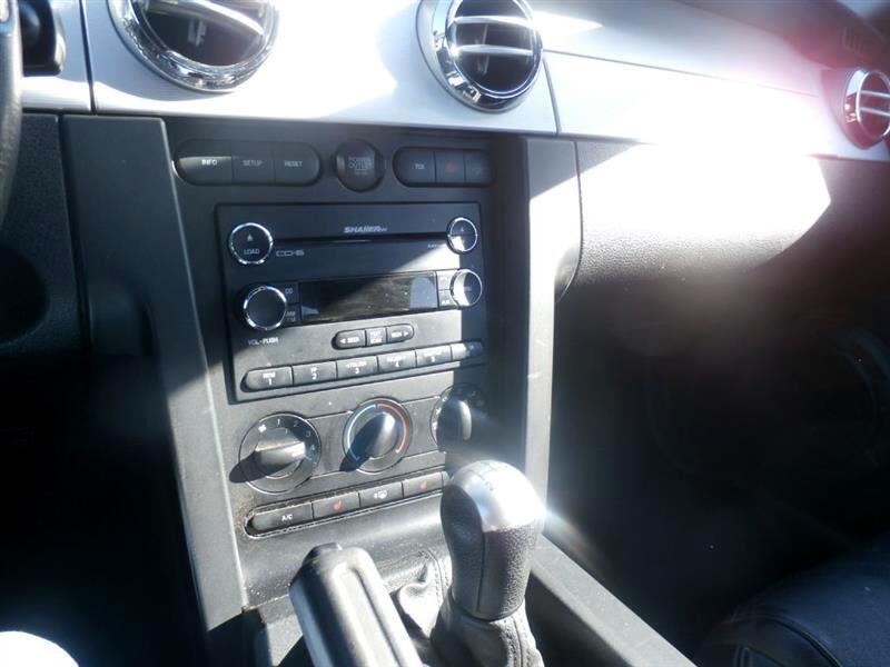 Ford Mustang GT convertible 2009