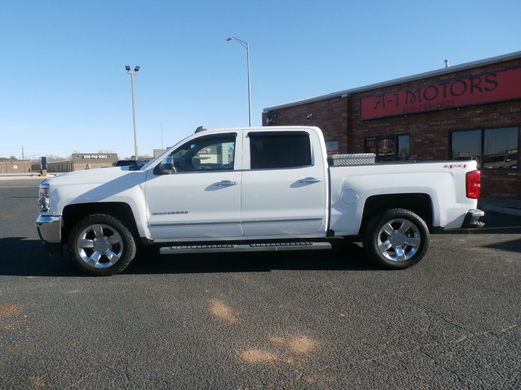 2017 Chevrolet Silverado 1500 LTZ Crew Cab 4WD