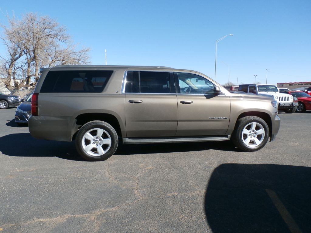2015 Chevrolet Suburban LT 1500 2WD