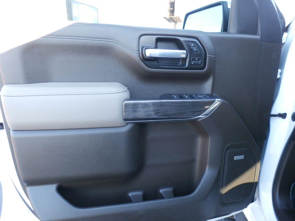 Chevrolet Silverado 1500 LTZ Crew Cab 4WD 2021